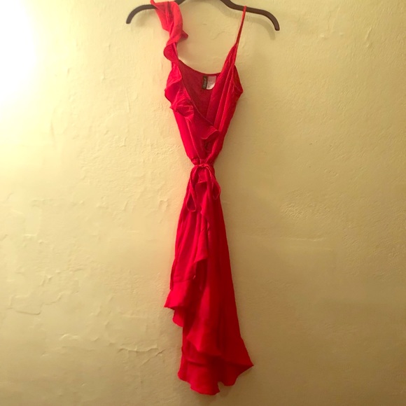h&m red ruffle dress
